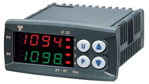PID regulátor Tecnologic K32T FCRRR s časovačom a tromi výstupnými relé